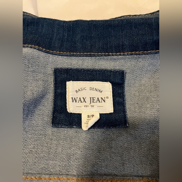 Jean Jacket - Picture 5 of 5